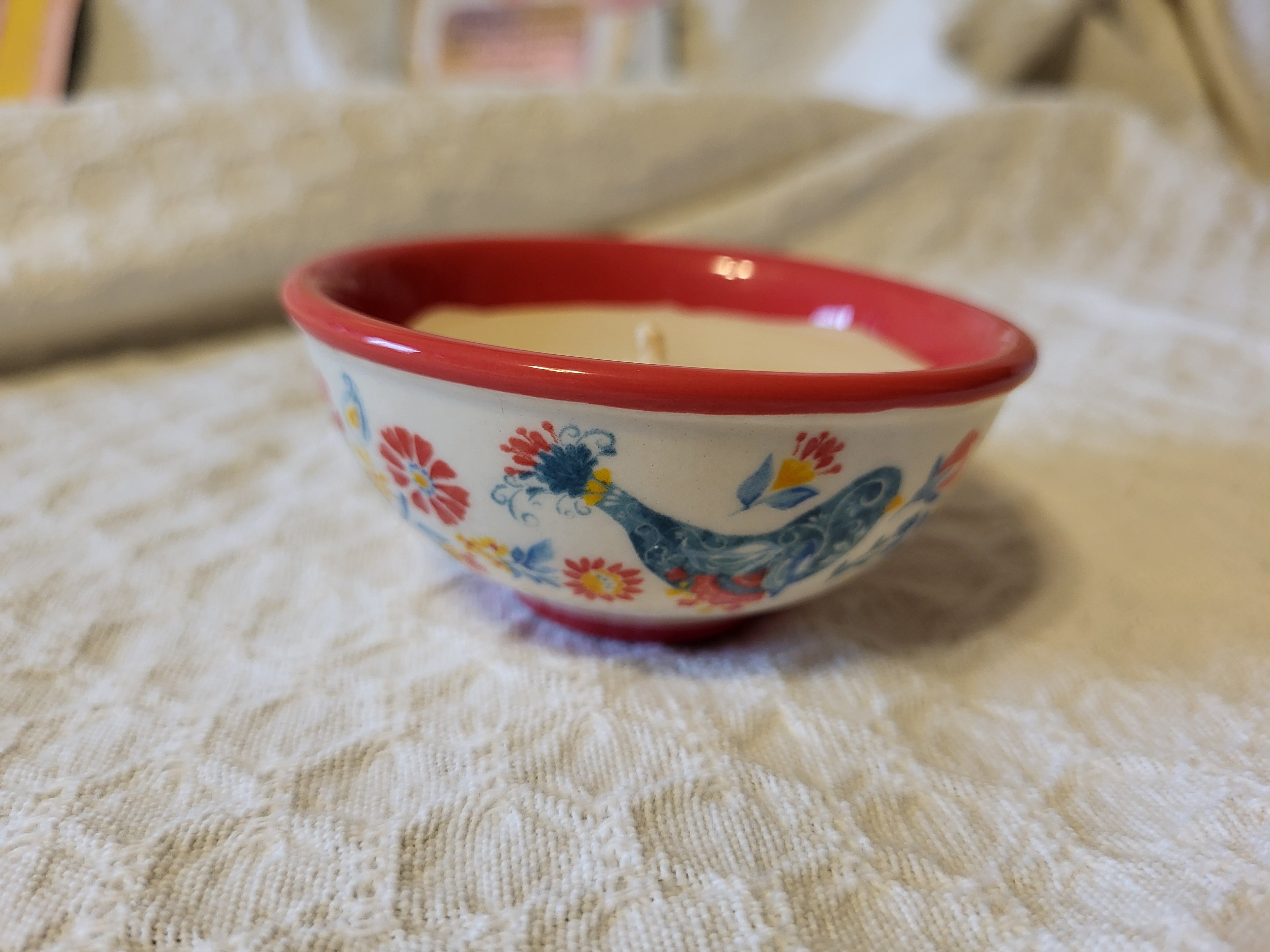 Mini Pioneer Woman Floral Bowl Candle – Rosehip & Jasmine (Bird Design)